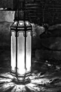lantern_bw_hdr2_1220 